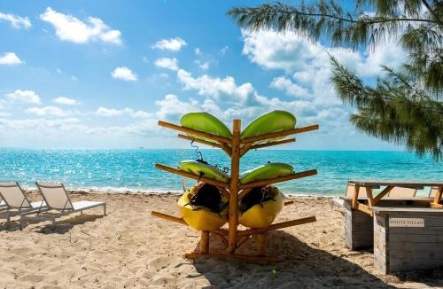 Long Bay Villa | Beachside 2 Bedroom Villa with Pool and Resort Amenities - White Villas - v7