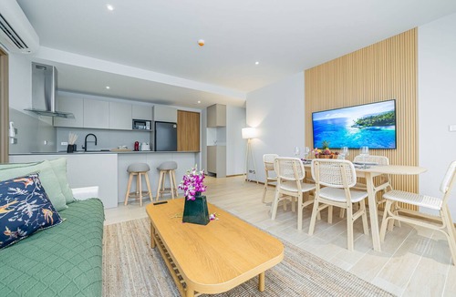 Bang Tao Apartment | Beachside 2BR 200 m to BangTao beach