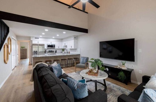 Cape Caneveral Beach Gardens Condo | Beachside 2BR Retreat w Private Backyard