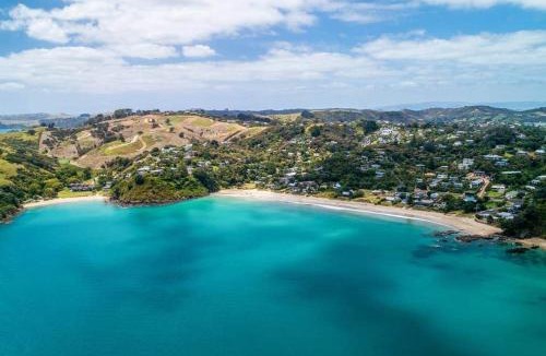 Palm Beach Apartment | Beachside Apartment at Palm - Coast & Country
