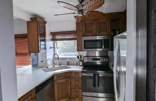 Discovery Bay Condo | Beachside Bahama Time