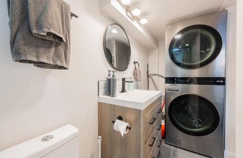 Jacksonville Beach House | Beachside Bliss -Unit 1 - Walk to Ocean & Restaurants