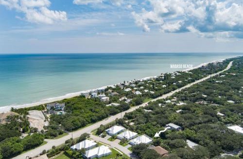 Wabasso Beach House | Beachside Bliss 3BR, Heated Pool, Sleeps 10!