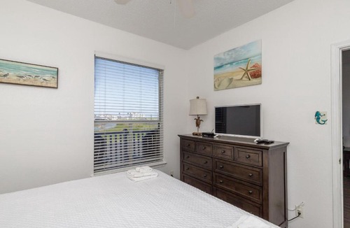 Corpus Christi House | Beachside Bliss CBC224K