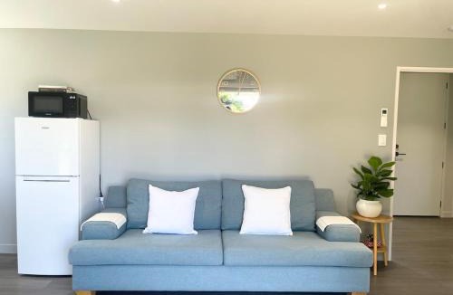 Napier House | Beachside Bliss - Modern Luxury