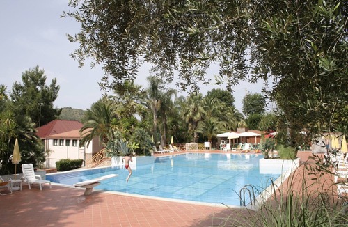 Palinuro House | Beachside Bliss: Pool