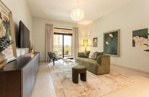 Umm Suqeim 3 Apartment | Beachside Calm 1BR - Pool, Gym & Stylish Retreat in Prime Dubai Spot