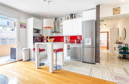 Bacvice Apartment | Beachside Comfort in Split with terrace