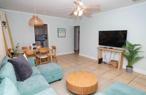 Jacksonville Beach House | Beachside Cottage Home - Short Walk to the Beach