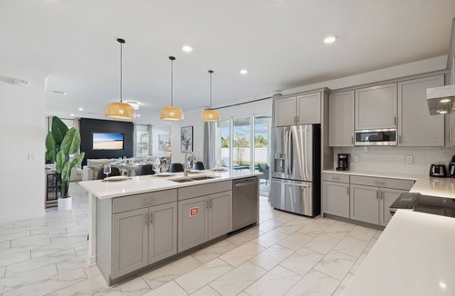Melbourne Beach House | Beachside Deluxe: Endless Amenities & Private Pool!