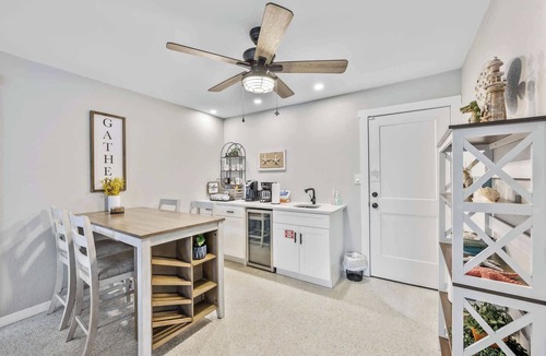 Venetian Way House | Beachside escape w/pool & BBQ grill