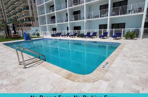 Daytona Beach Shores Hotel | Beachside Hotel