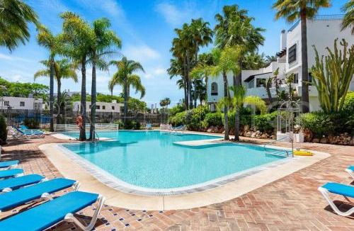 Puerto Banus Apartment | Beachside Luxury 2 bedroom apartment, Puerto Banus