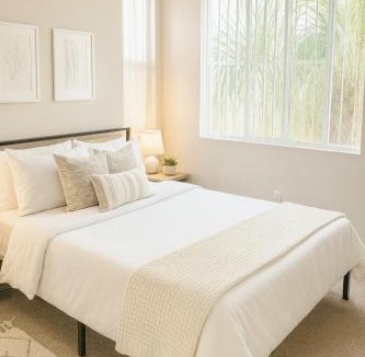 Marina del Rey Apartment | Beachside Marina Del Rey 2BR & 1BR - Resort Amenities