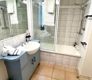 Mooloolaba Apartment | Beachside Mooloolaba