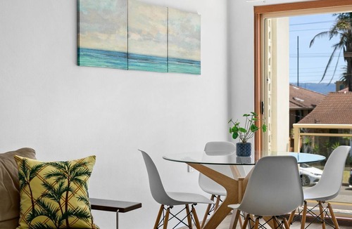 Warilla Apartment | Beachside Nook @ Warilla - Next to Warilla Beach