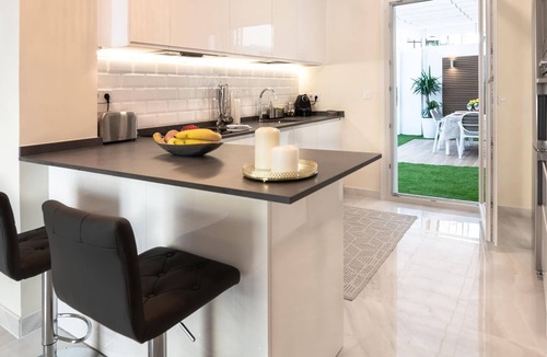 Marbella Seafront Promenade Apartment | Beachside Oasis with 2 Terraces