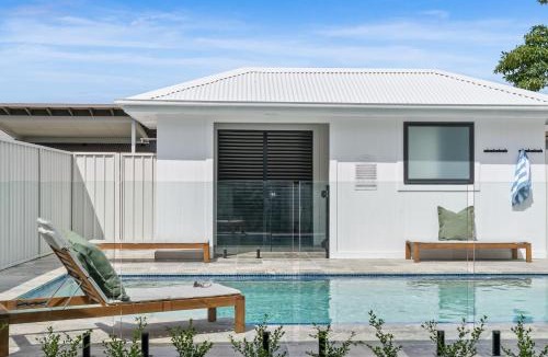 Huskisson House | Beachside on Beecroft