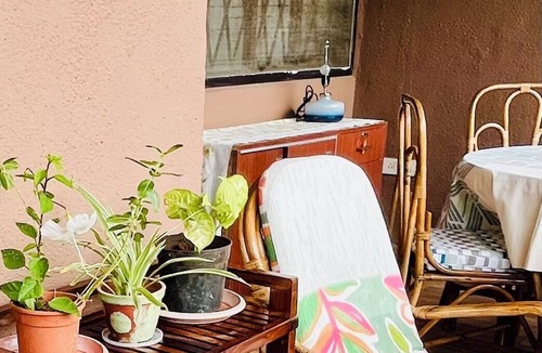 Sainagar Apartment | Beachside Poolfront luxury 2BHK 8 min walk to Candolim beach with WiFi, AC, TV