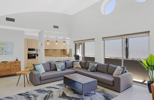 Avoca Beach Apartment | Beachside Position Avoca Beach - Soundwaves 3