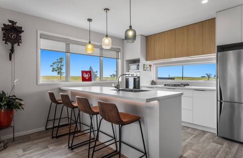 Waiotahi House | Beachside Sauna Retreat