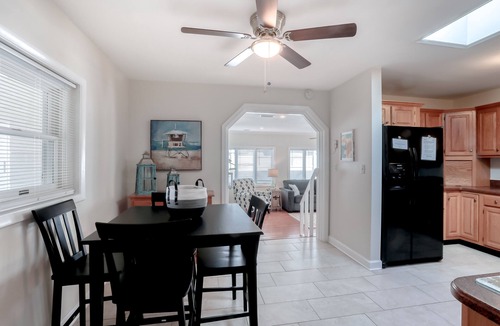 Atlantic Shores House | Beachside snowbird escape with fenced yard & washer/dryer - walk to beach access
