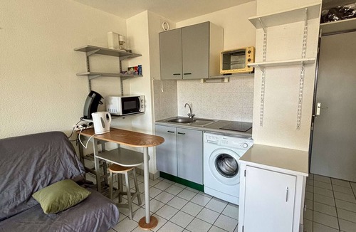 Argeles Plage Apartment | Beachside Studio with Pool, Parking & Balcony - Argelès-sur-Mer
