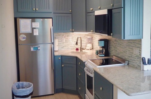 Key Colony Beach Apartment | Beachside Unit 34 - Key Colony