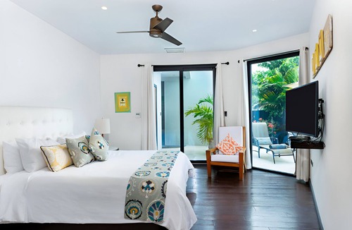Fryes Beach Hotel | Beachside Villa | 1 Unit | Near Ffryes Beach & Sunsets