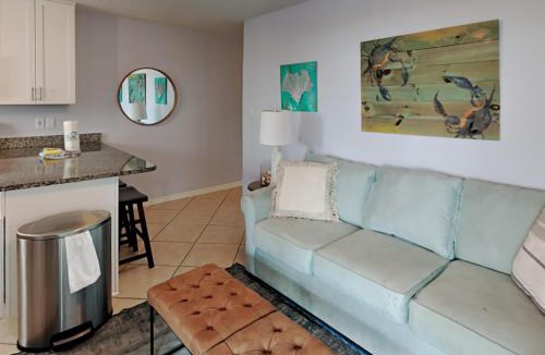 Seagrove Beach Apartment | Beachside Villas #413