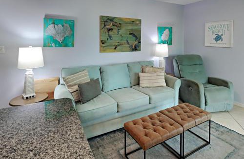 Seagrove Beach Apartment | Beachside Villas #413