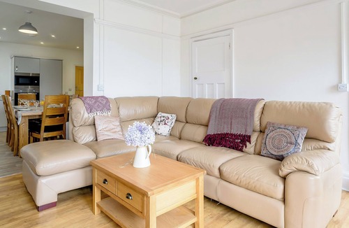 Downderry Cottage | Beachside, West Yardley House - UK31200