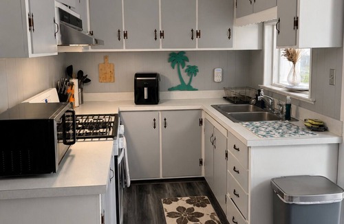 Fort Walton Beach House | Beachview Cottage: 2 Min Walk to Beach
