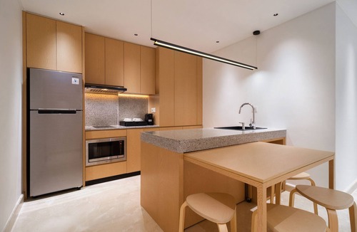 Downtown Kuta Hotel | Beachwalk Residence