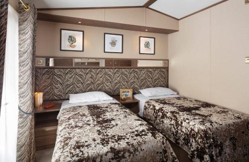 Camber Resort | Beachwood 21