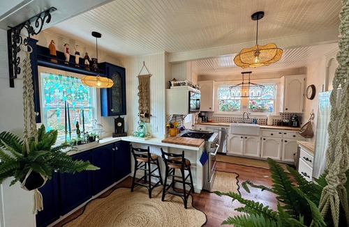 Seaside House | Beachy Chic Seaside Retreat-gas fireplace & firepit, steps to beach, prom & town