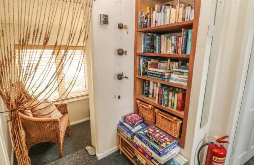 Cemaes Bay House | Beacon Cottage