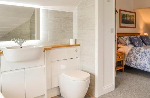Welton House | Beacon Cottage