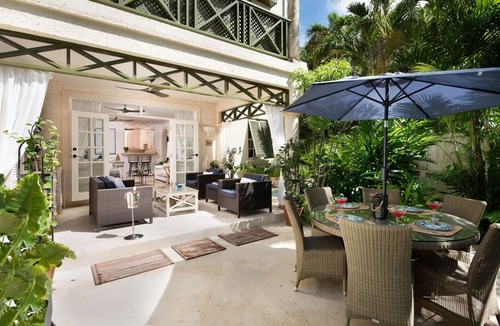 Mullins Apartment | Beacon Hill 202 - Moonshadow by Blue Sky Luxury