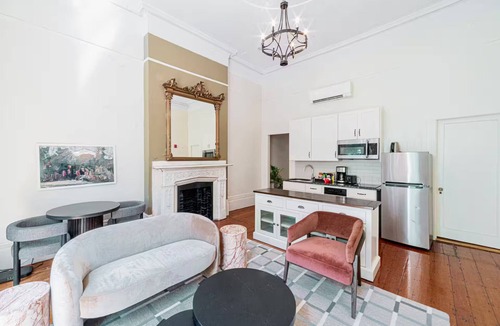 Beacon Hill Apartment | Beacon Hill - Historic Elegance