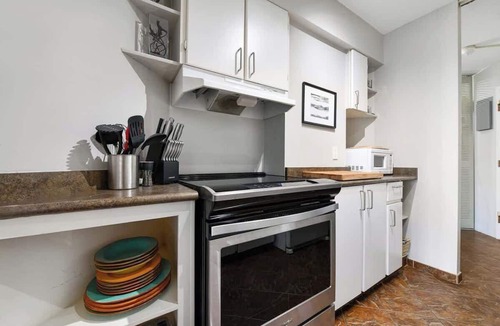 James Bay Condo | Beacon Hill View Condo