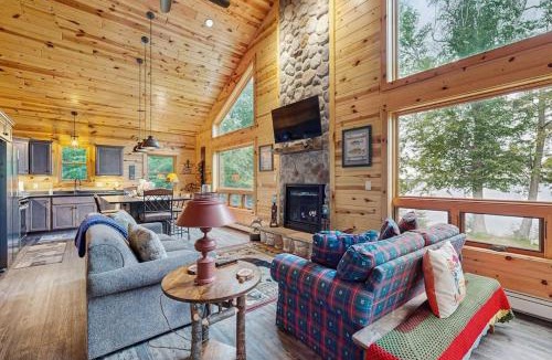 Presque Isle House | Beacon Point