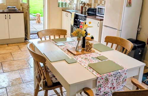 Briston Cottage | BEACONSFIELD COTTAGE, pet friendly, with a garden in Briston