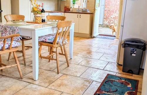 Briston Cottage | BEACONSFIELD COTTAGE, pet friendly, with a garden in Briston