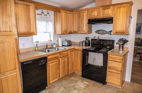 Caseville House | Beadle Island Bungalow - Private Beach Access