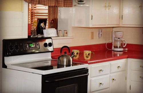 Paxinos Bed & Breakfast | Beagle's Bed & Breakfast