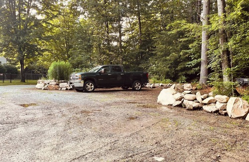 Dunbarton RV Rental | Bear Brook Trail RV Parking site