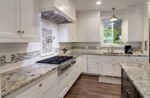 Maple City House | Bear Feet Retreat Sum