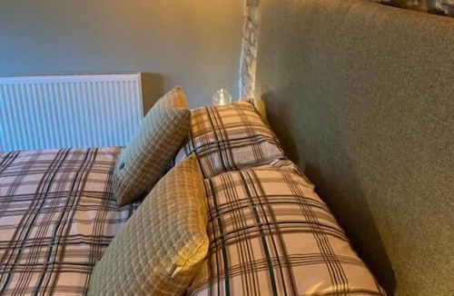 Stroud Bed & Breakfast | Bear Inn