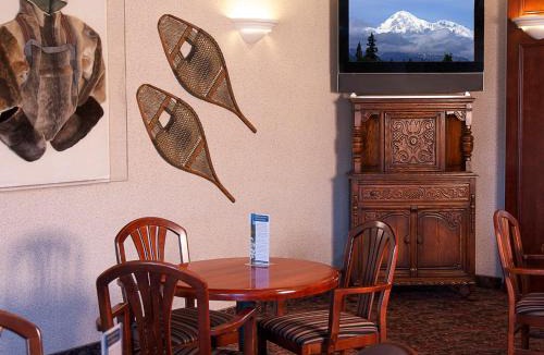 Fairbanks Hotel | Bear Lodge